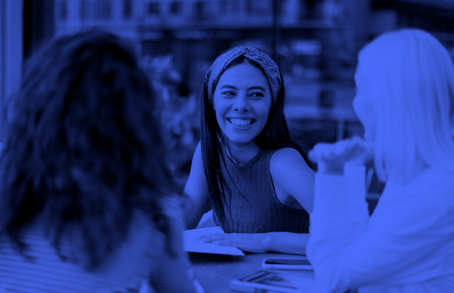 Chicas PaoCapital blue